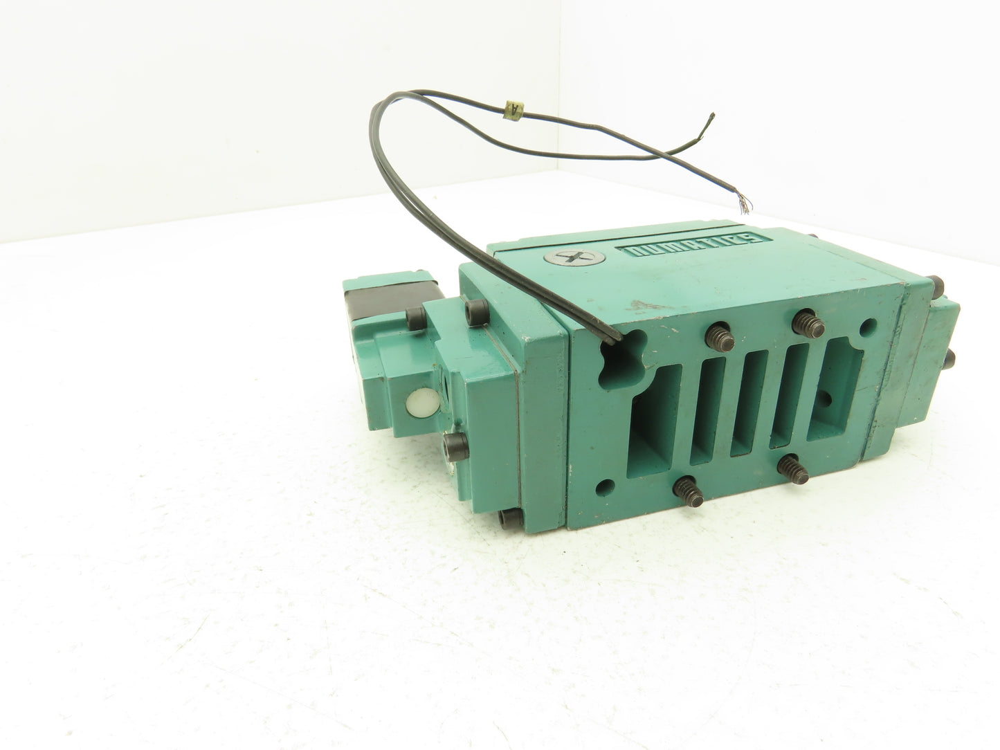 Numatics 33DSP400O011B30 Pneumatic Directional Solenoid Valve 120V