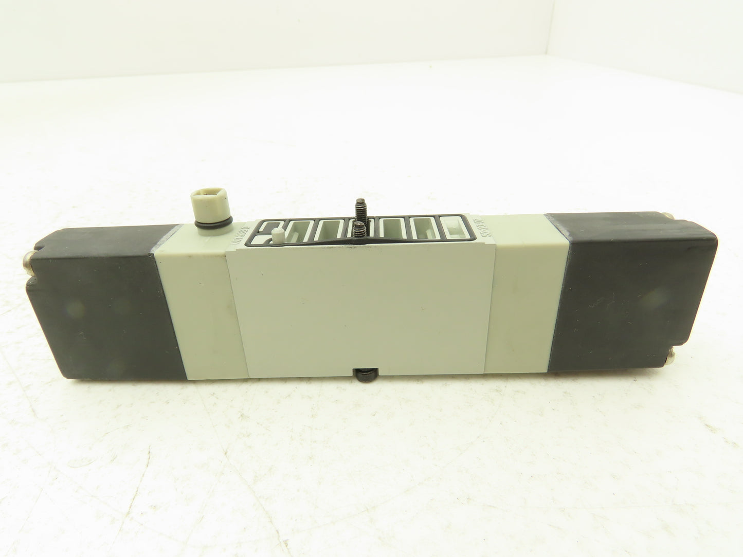 Numatics Aventics 051BBD00M000061 Pneumatic Solenoid Valve 100PSI 24VDC