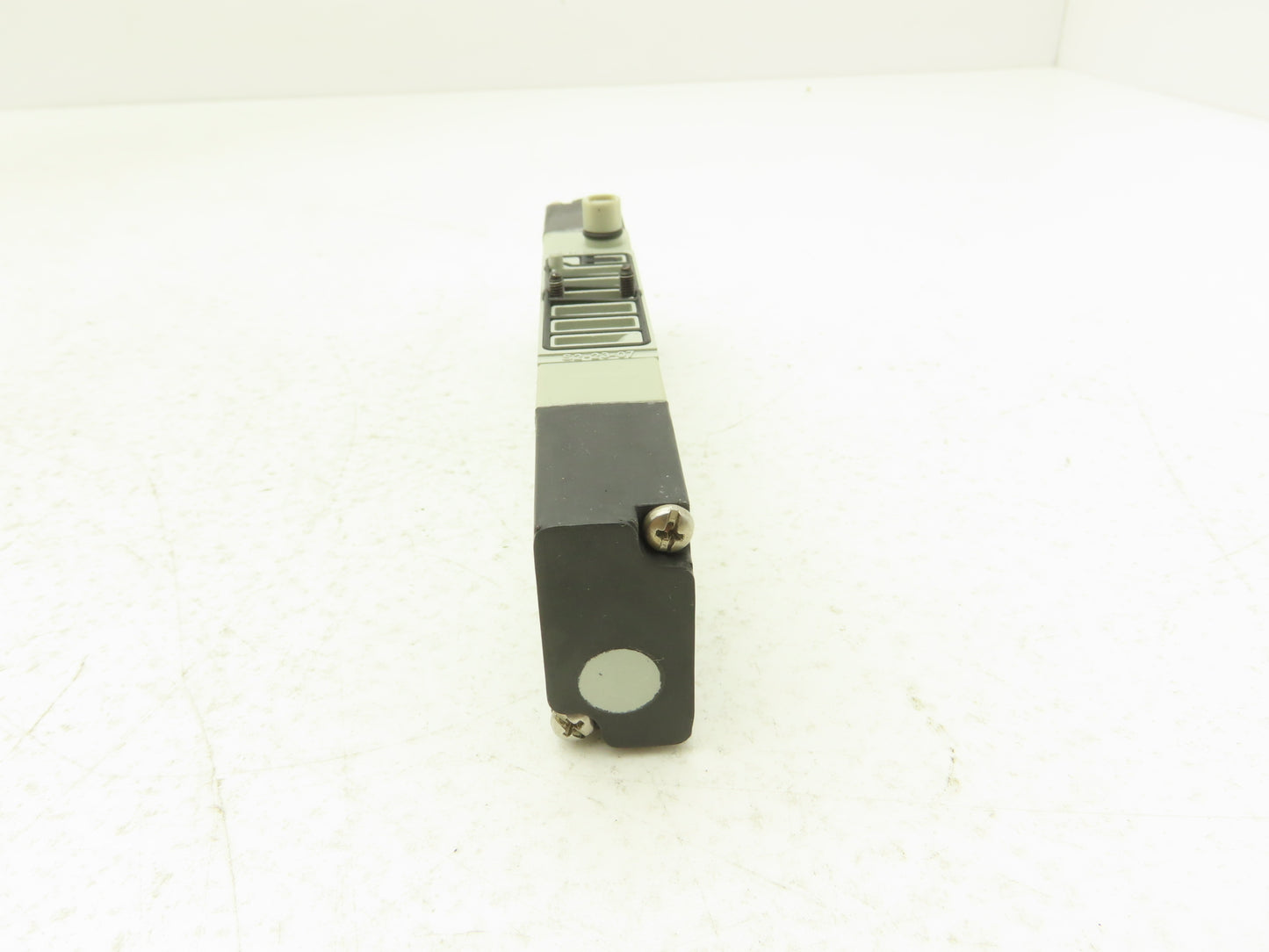 Numatics Aventics 051BBD00M000061 Pneumatic Solenoid Valve 100PSI 24VDC