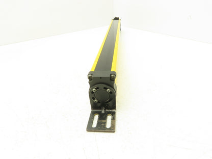 Allen Bradley 440L-R4J0480YD Light Curtain Guardmaster Receiver Only Ser A Rev B