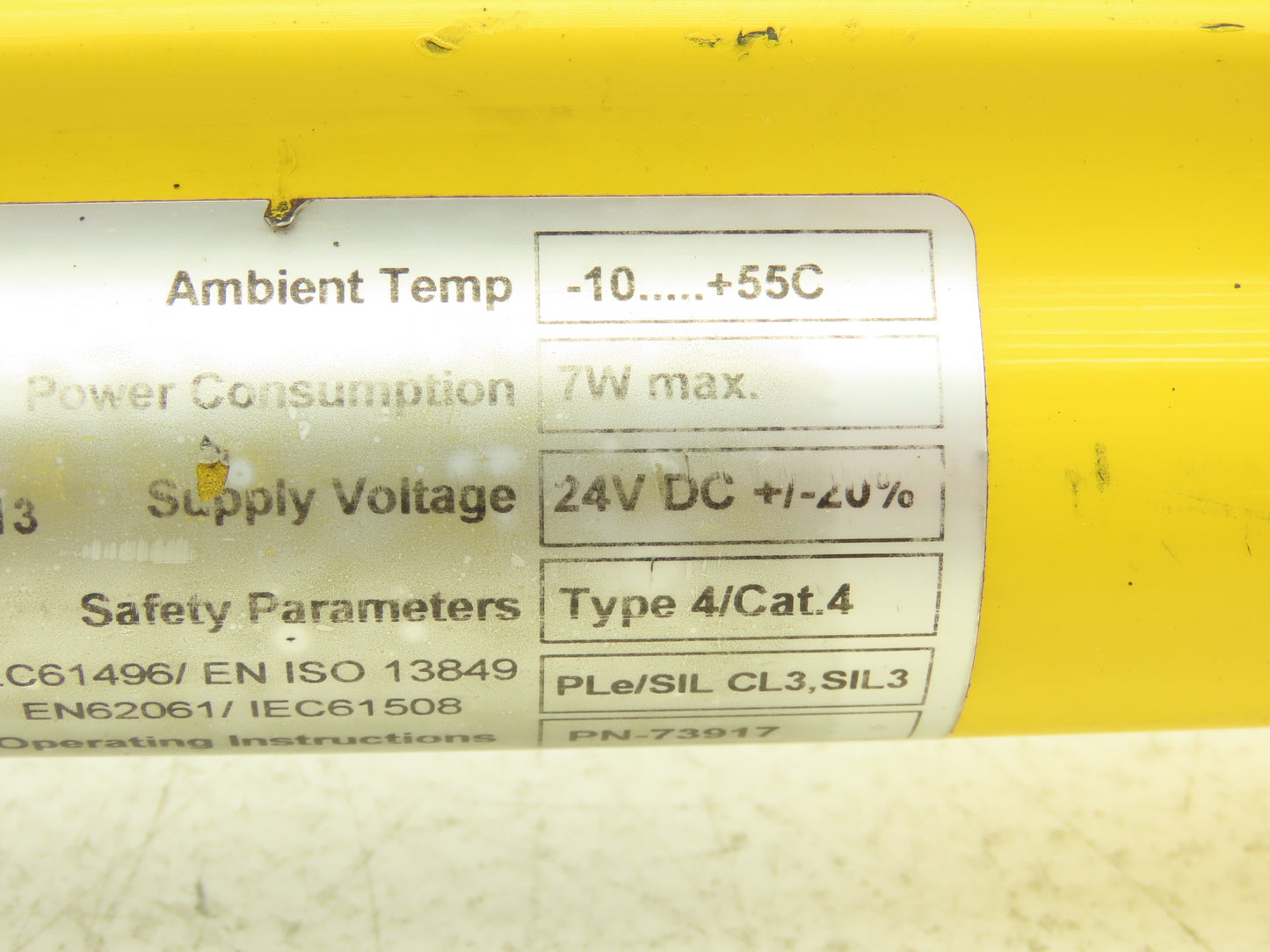 Allen Bradley 440L-R4J0480YD Light Curtain Guardmaster Receiver Only Ser A Rev B