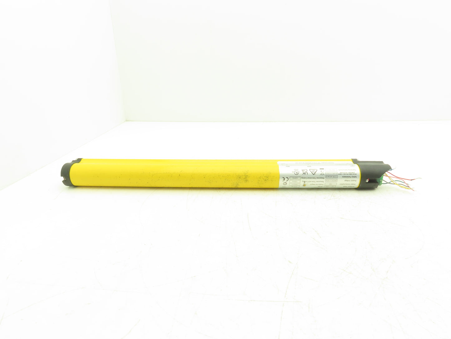 Allen Bradley 440L-R4J0480YD Light Curtain Guardmaster Receiver Only -Parts Only