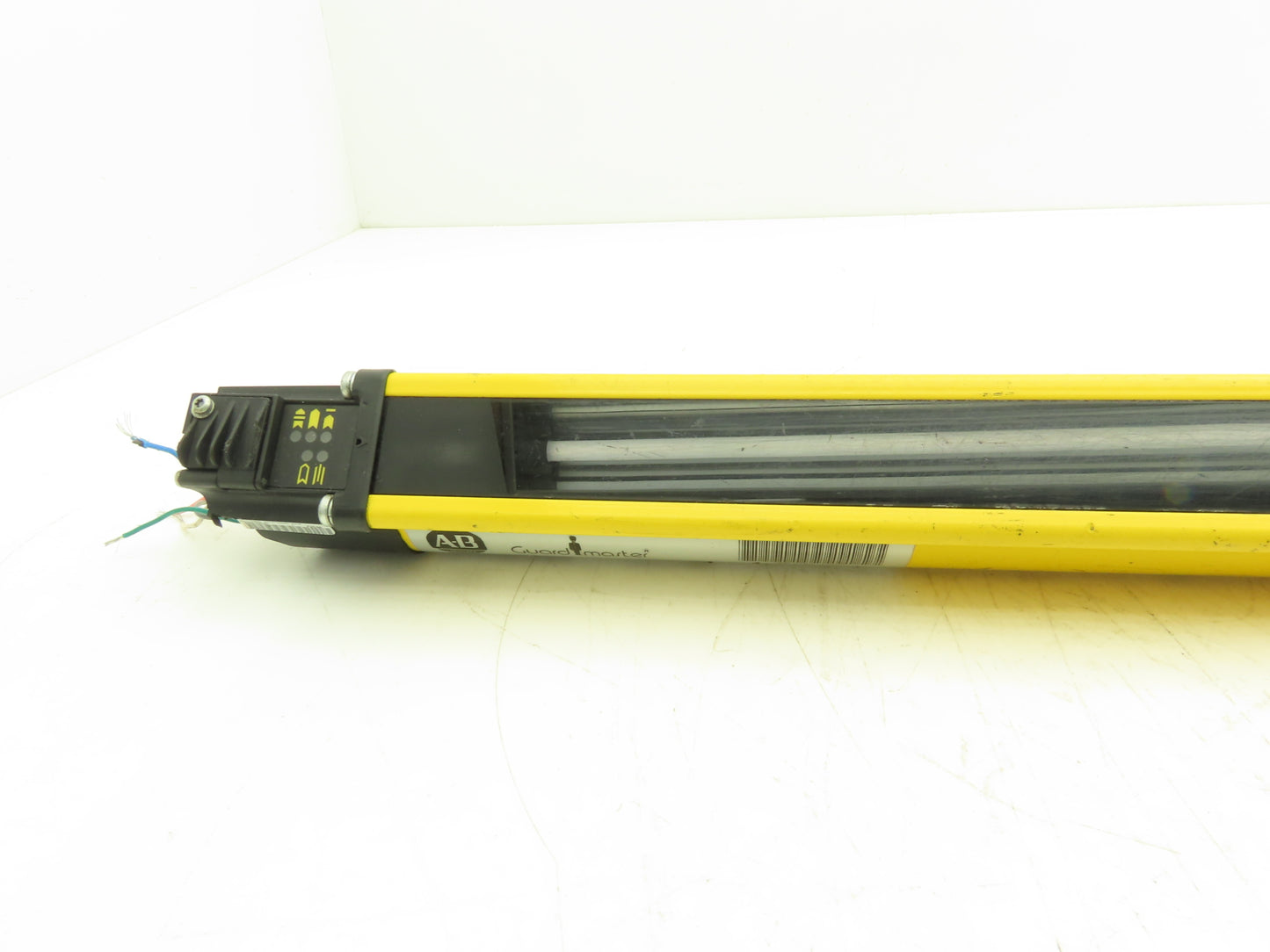 Allen Bradley 440L-R4J0480YD Light Curtain Guardmaster Receiver Only -Parts Only