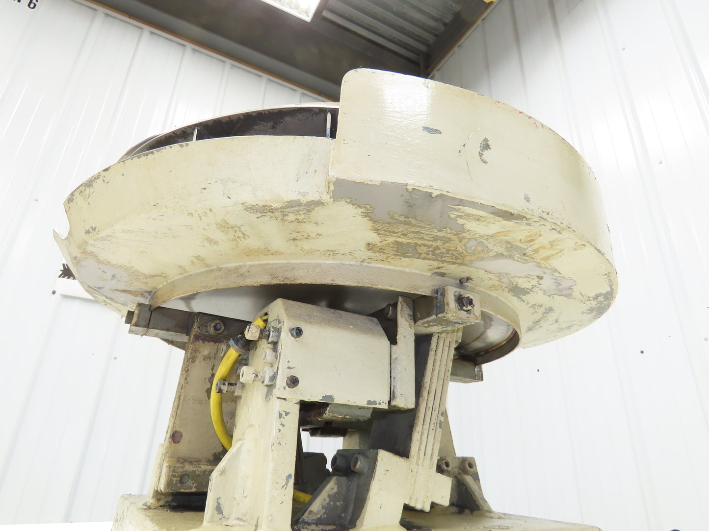 18" Vibratory Bowl Parts Feeder 115V Magnetic Coil Stainless 7/8" Wide Product