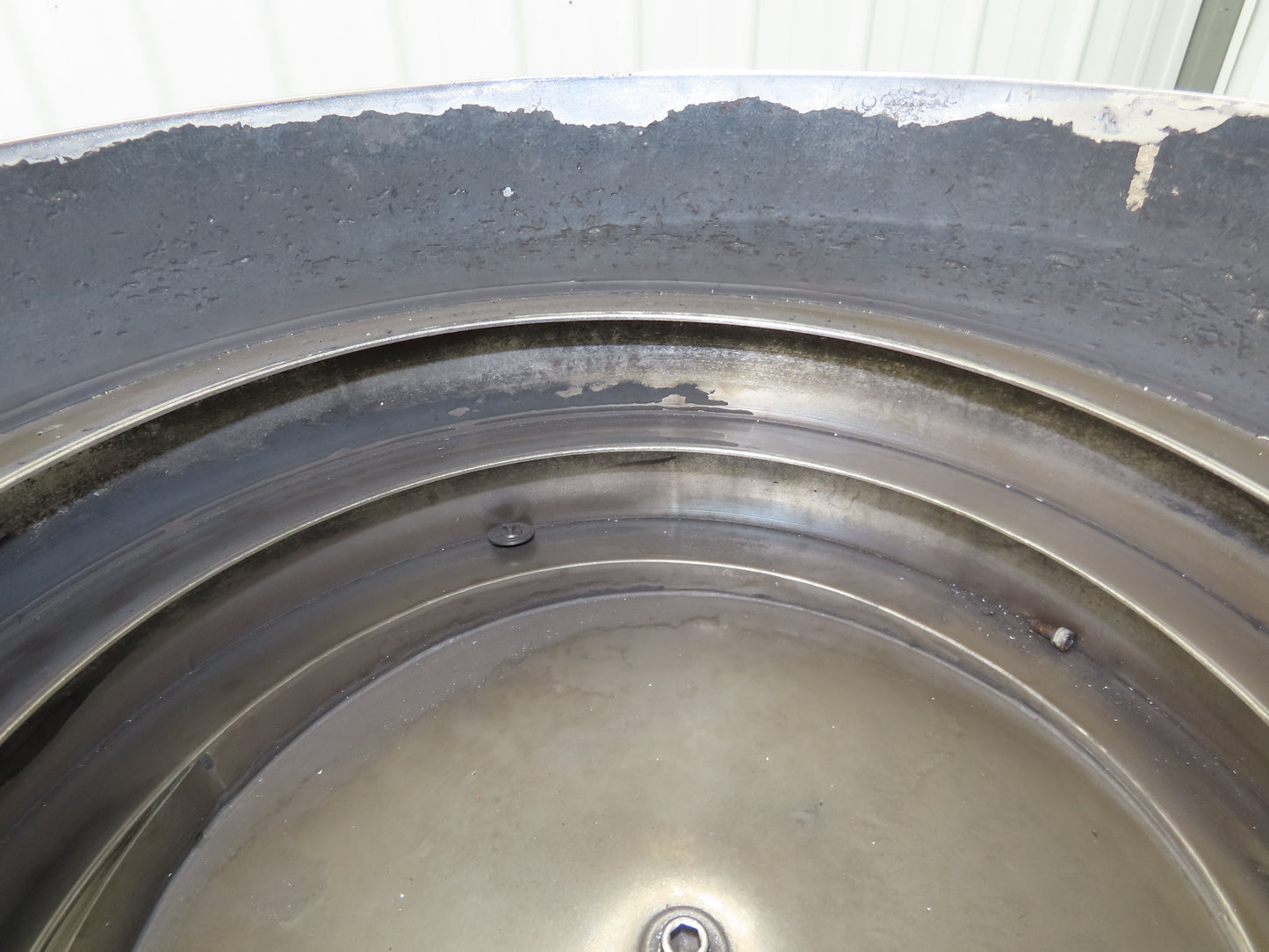 18" Vibratory Bowl Parts Feeder 115V Magnetic Coil Stainless 15/16" Wide Product