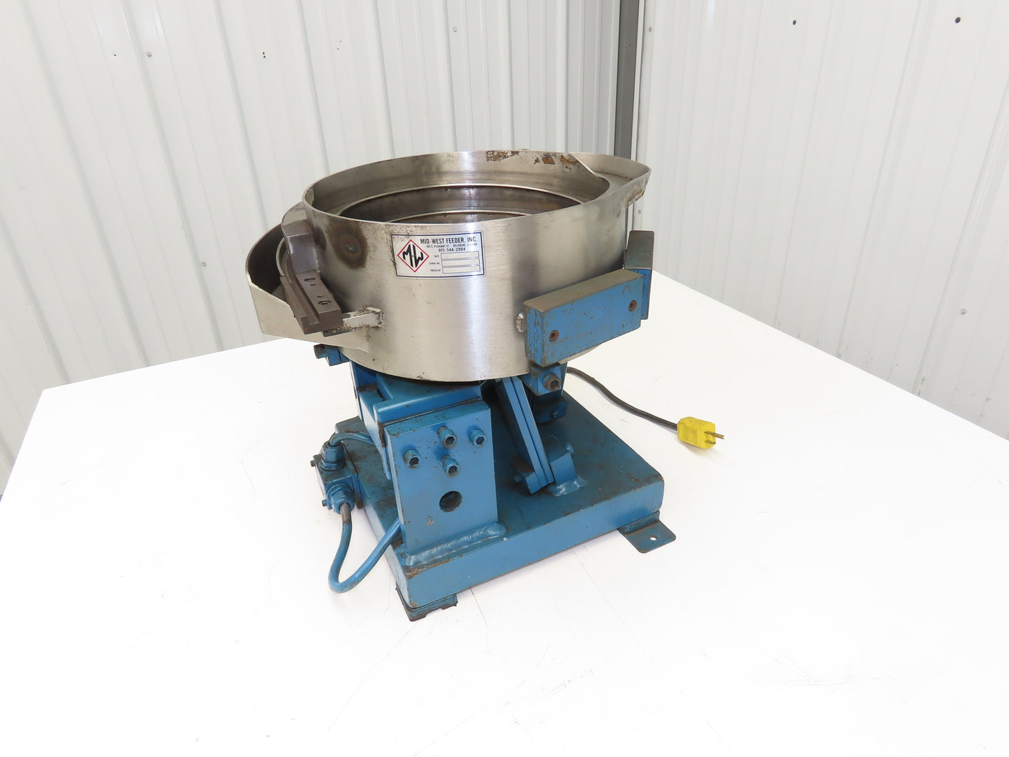 Mid West 12" Vibratory Bowl Parts Feeder 115V Magnetic Coil Stainless 5/16"