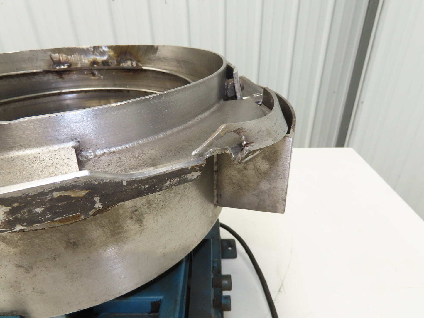 Mid West 12" Vibratory Bowl Parts Feeder 115V Magnetic Coil Stainless 5/16"