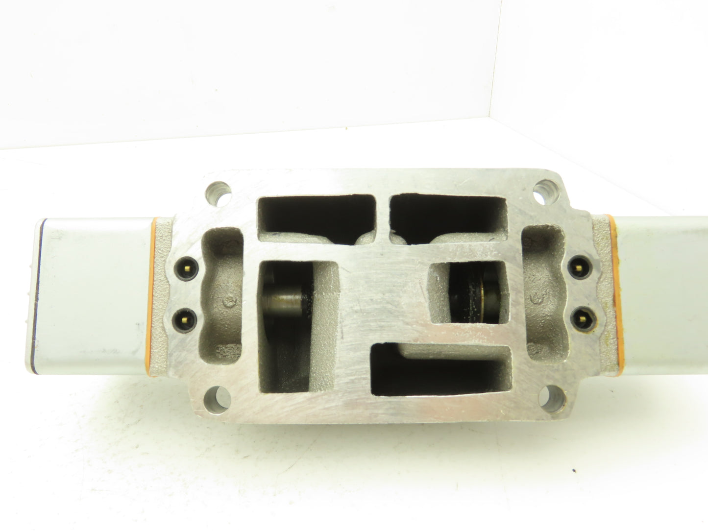 MAC Valves 1303G-111D-1 Pneumatic Solenoid Valve 10-150PSI 120V