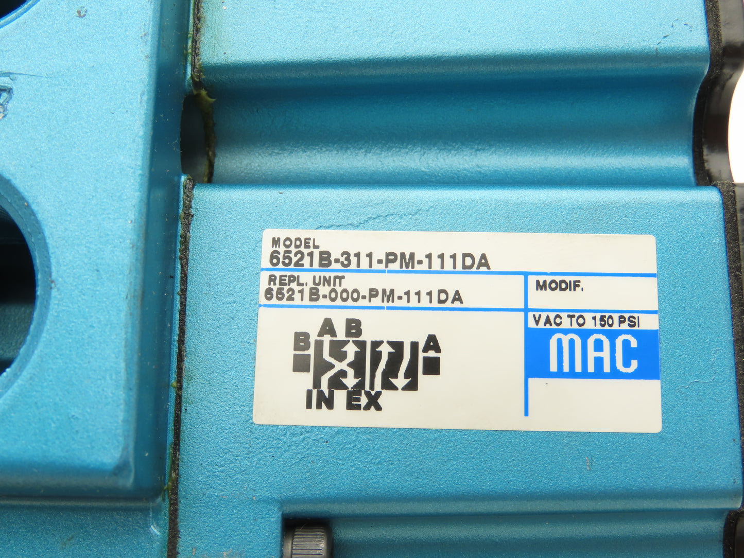 MAC 6521B-311-PM-111DA Pneumatic Solenoid Valve 150PSI 120V 3/4"NPT Manifold