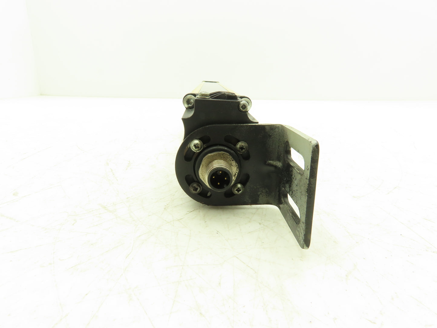 Allen Bradley 440L-T4J0480YD Light Curtain Guardmaster Transmitter - READ