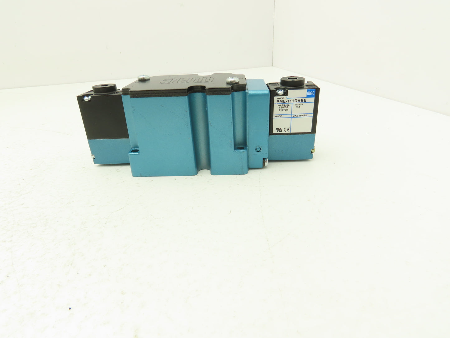 MAC 6331D-000-PM-111DA Pneumatic Solenoid Valve 150PSI 120V