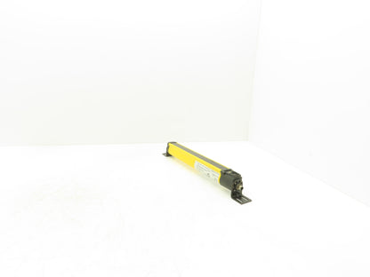 Allen Bradley 440L-T4J0320YD Light Curtain Guardmaster Transmitter Ser A Rev A