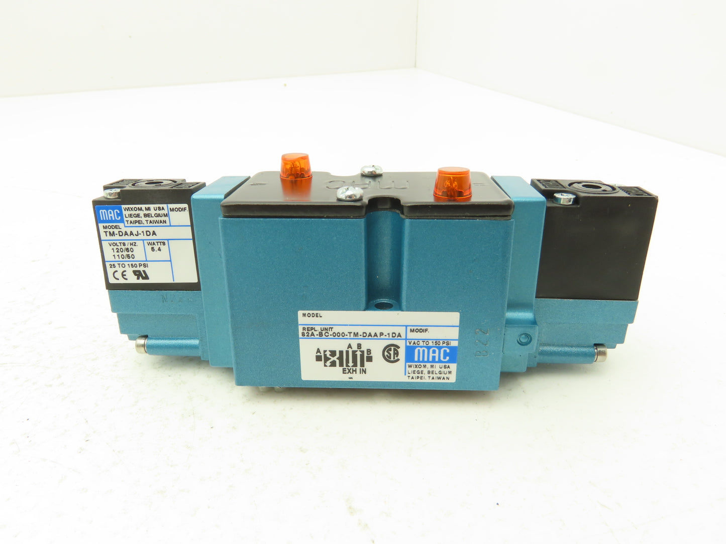 MAC 82A-BC-000-TM-DAAP-1DA Pneumatic Solenoid Valve 150PSI 120V TM-DAAJ-1DA