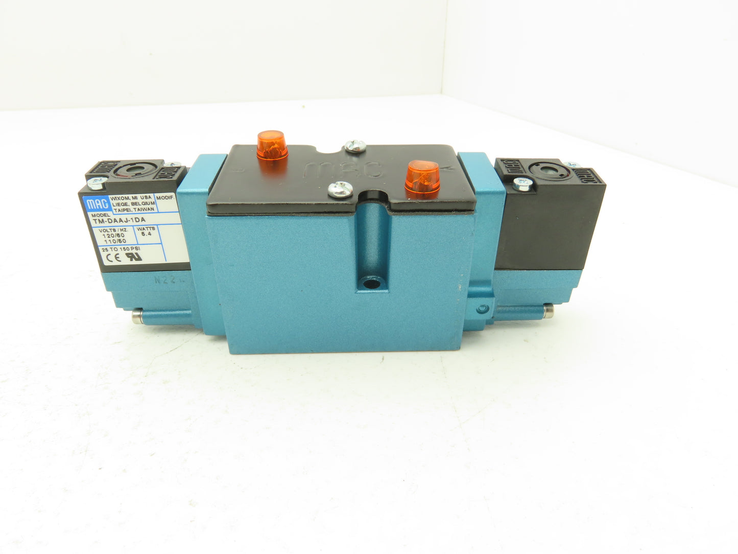 MAC 82A-BC-000-TM-DAAP-1DA Pneumatic Solenoid Valve 150PSI 120V TM-DAAJ-1DA