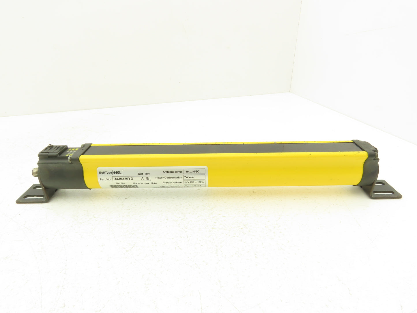 Allen Bradley 440L-R4J0320YD Light Curtain Guardmaster Transmitter Ser A Rev B