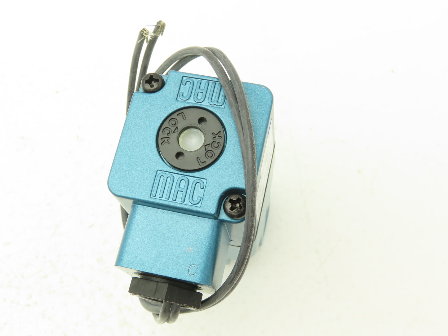 MAC 225B-111CCAA Pneumatic Solenoid Valve 120VAC 24VDC 1/4"NPT