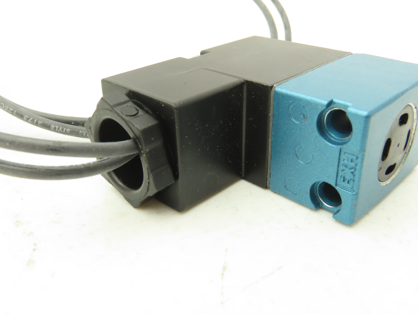 MAC Valves PME-112CA Pneumatic Solenoid Valve Coil 120V PME-112CAAA