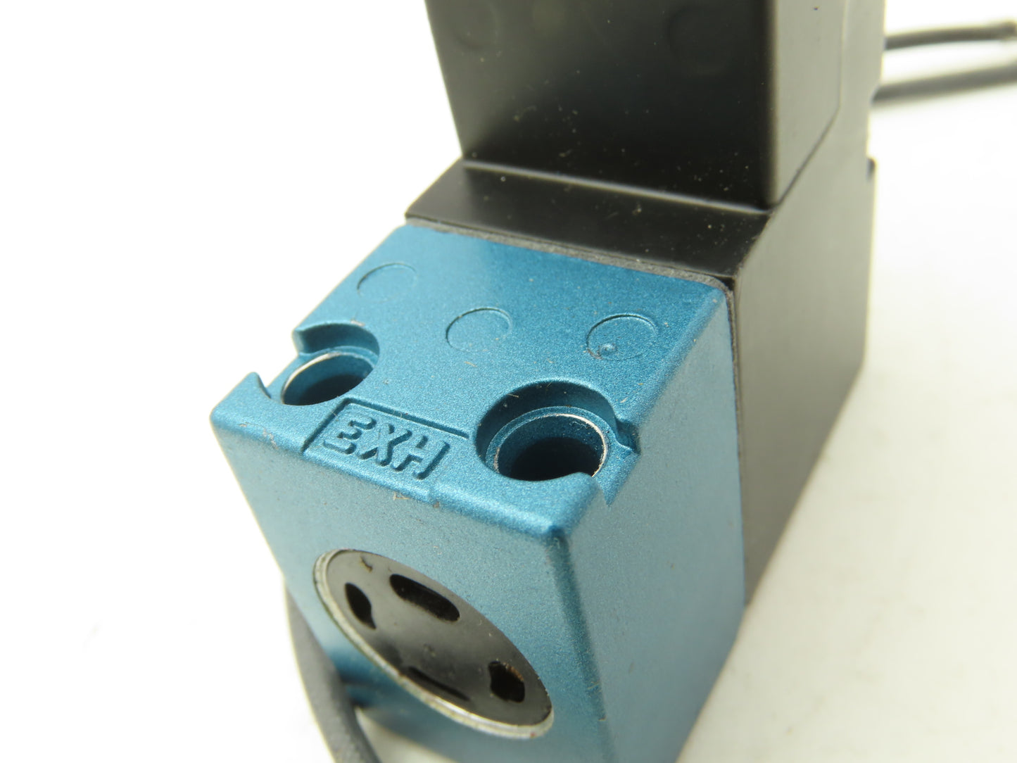 MAC Valves PME-112CA Pneumatic Solenoid Valve Coil 120V PME-112CAAA