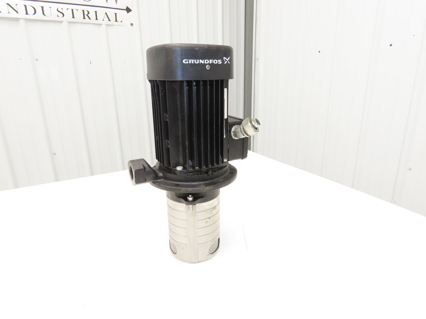Grundfos MTH2-5/5 A-W-A-AQQV Immersion Coolant Pump .75kw 230V 3PH 13GPM 3/4"NPT