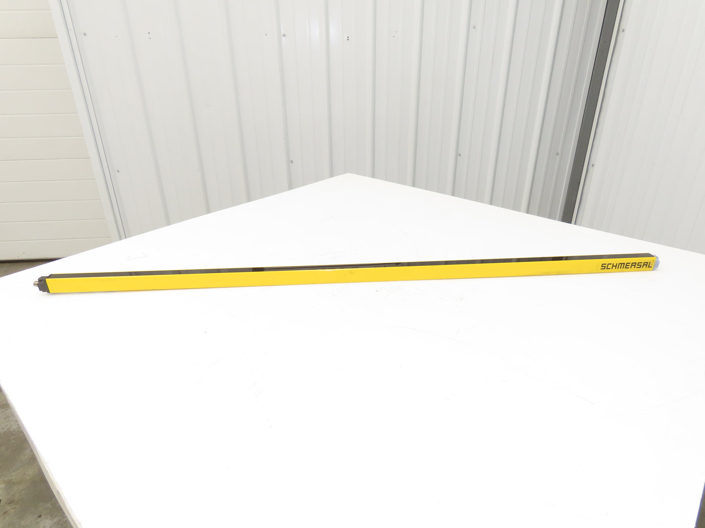 Schmersal SLC440COM-R-1290-14 Safety Light Curtain Receiver Only