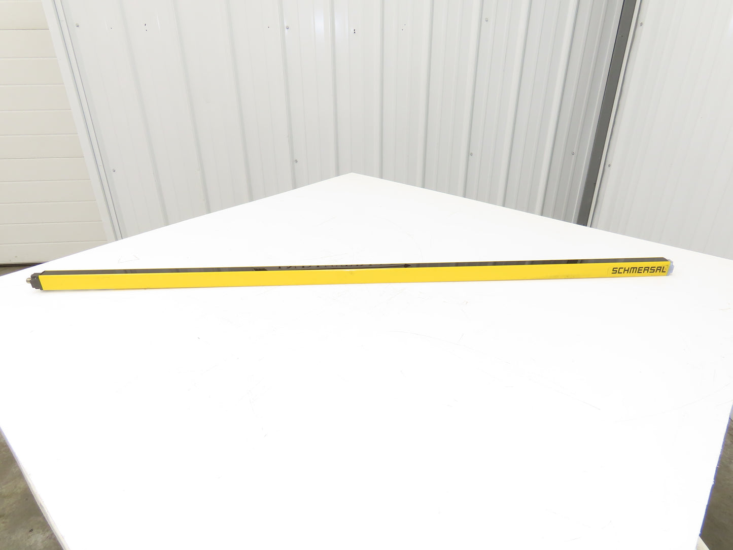 Schmersal SLC440COM-R-1290-14 Safety Light Curtain Receiver Only