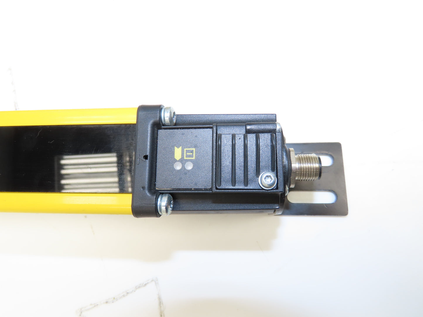 A-B 440L-P4K1120YD Guardshield Safety Light Curtain Transmitter/Receiver Set