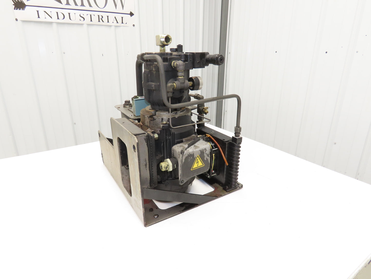 Daikin V15AIRX-95 S38 Hydraulic Power Unit 10L Tank 25L/min 855psi 2.2kw 220V