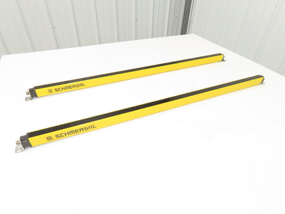 Schmersal SLC440COM-ER-0890-14 Safety Light Curtain Transmitter & Receiver Set