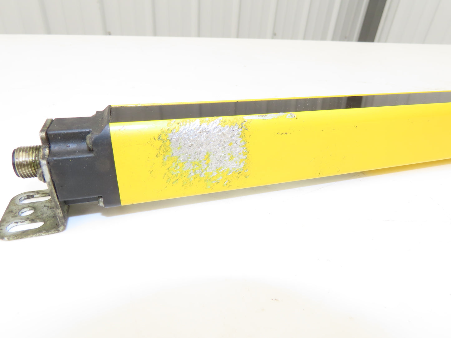 Schmersal SLC440COM-ER-0890-14 Safety Light Curtain Transmitter & Receiver Set