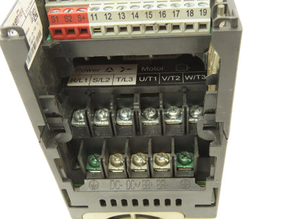 Allen Bradley 25B-D2P3N104 PowerFlex 525 VFD AC Drive 1Hp 480V 3Ph No Cover