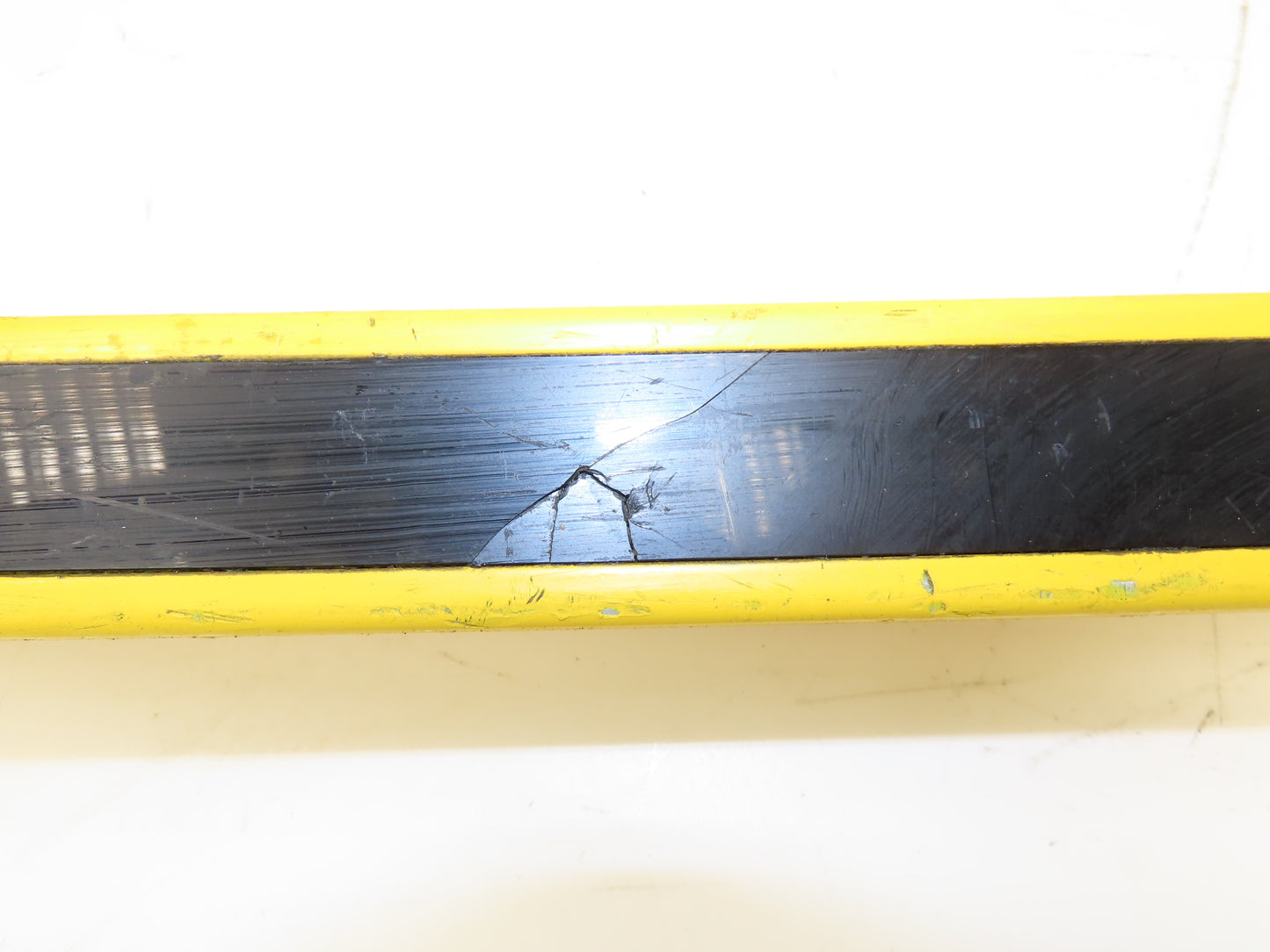 440L-P4J0960YD Guardshield Safety Light Curtain Transmitter/Receiver Set -READ