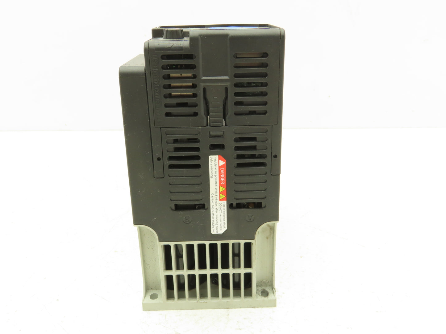 Allen-Bradley 25B-D010N104 PowerFlex 525 AC Drive 5HP 480V 3PH Ser A FRN 6.001