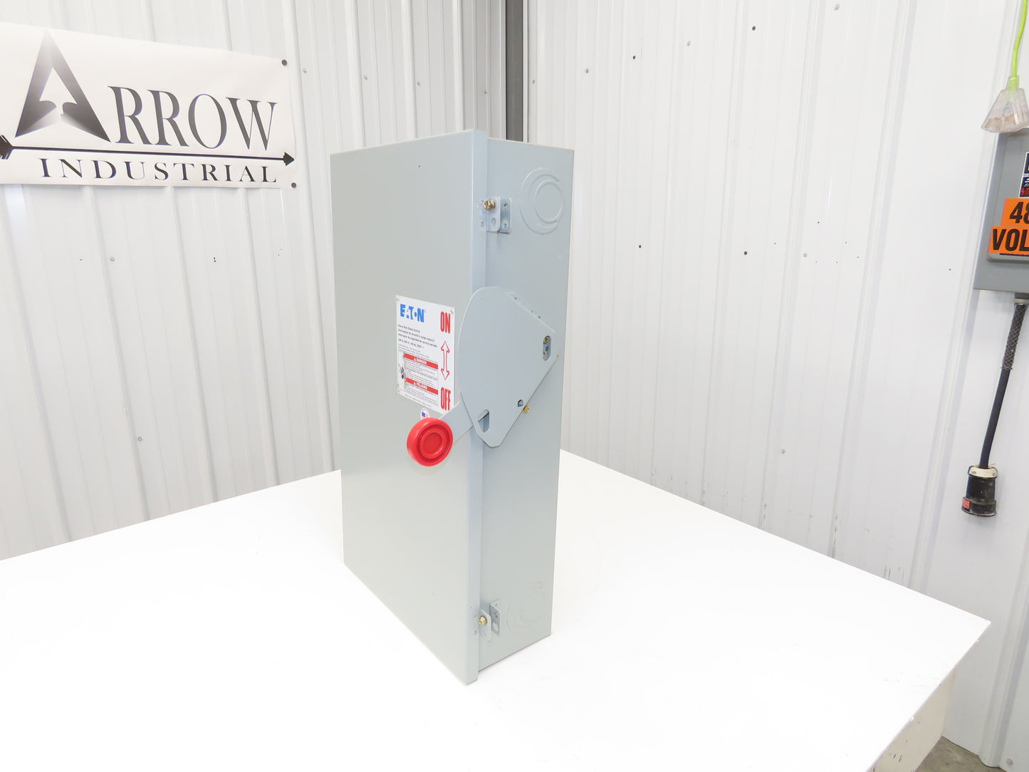 Eaton DH364FGK Fusible Disconnect Safety Switch 200A 600V 3Ph