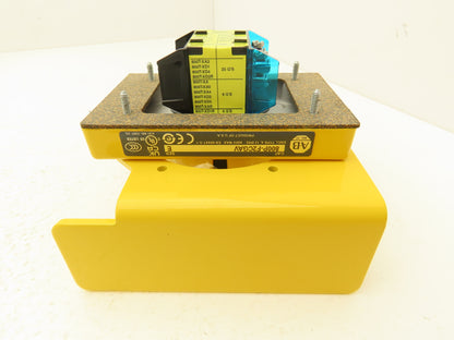 Allen Bradley 800P-F2CGAV Palm Operated Push Button Switch Flush Mount 1NO 1NC