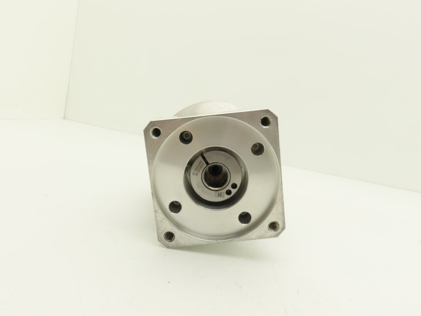 Wittenstein Alpha NP 035S-MF2-25-1E1-1S Servo Gearbox 25:1 Ratio Inline Reducer