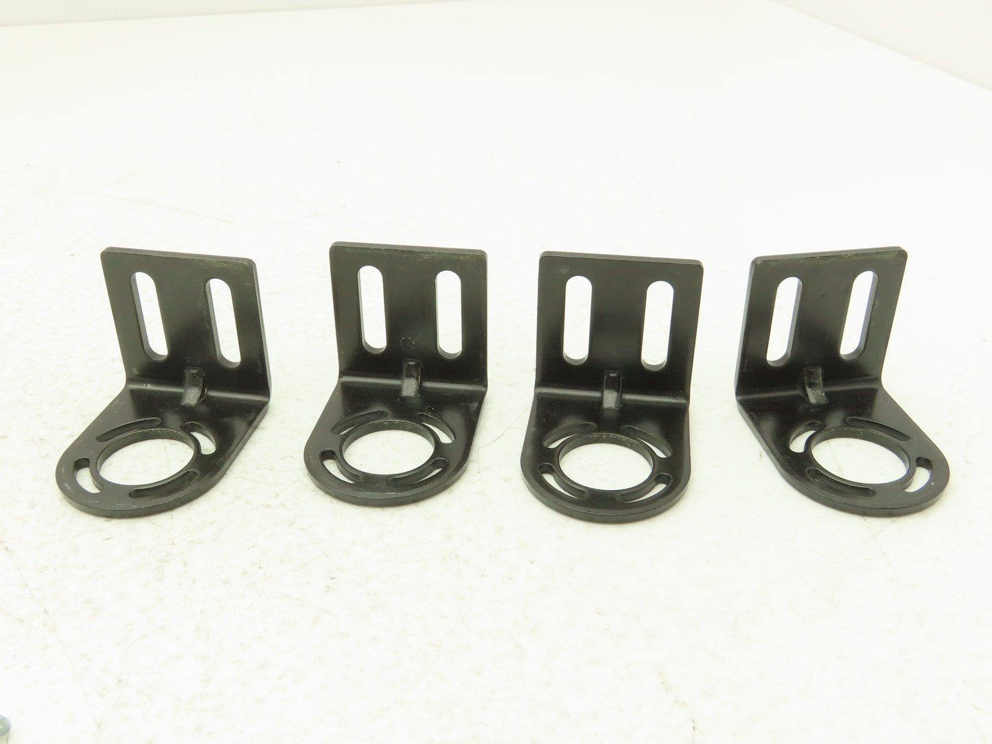 Allen Bradley 440L-AF6101 Light Curtain L Shaped Mounting Bracket  Set of 4
