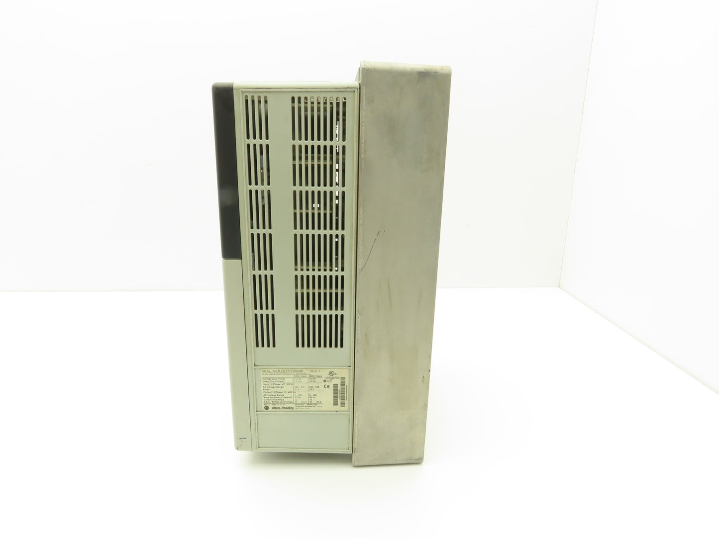 Allen Bradley 20AD022A0AYNADNN PowerFlex 70 VFD 15Hp 480V 3Ph 20A Ser A FW 1.012