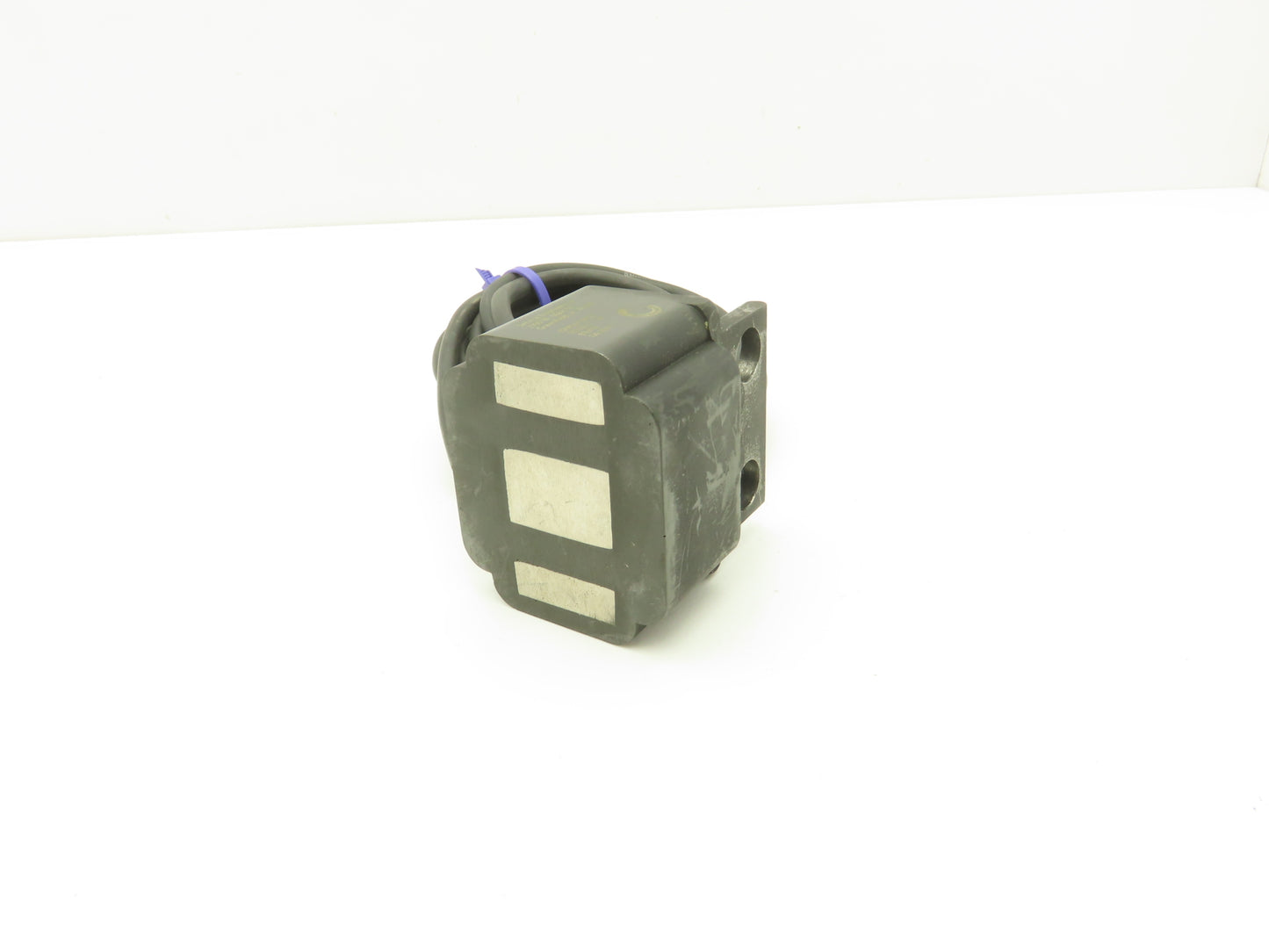 Service Engineering IDMSM99CE1 Vibratory Feeder Bowl Electromagnet 115VAC 1.3A