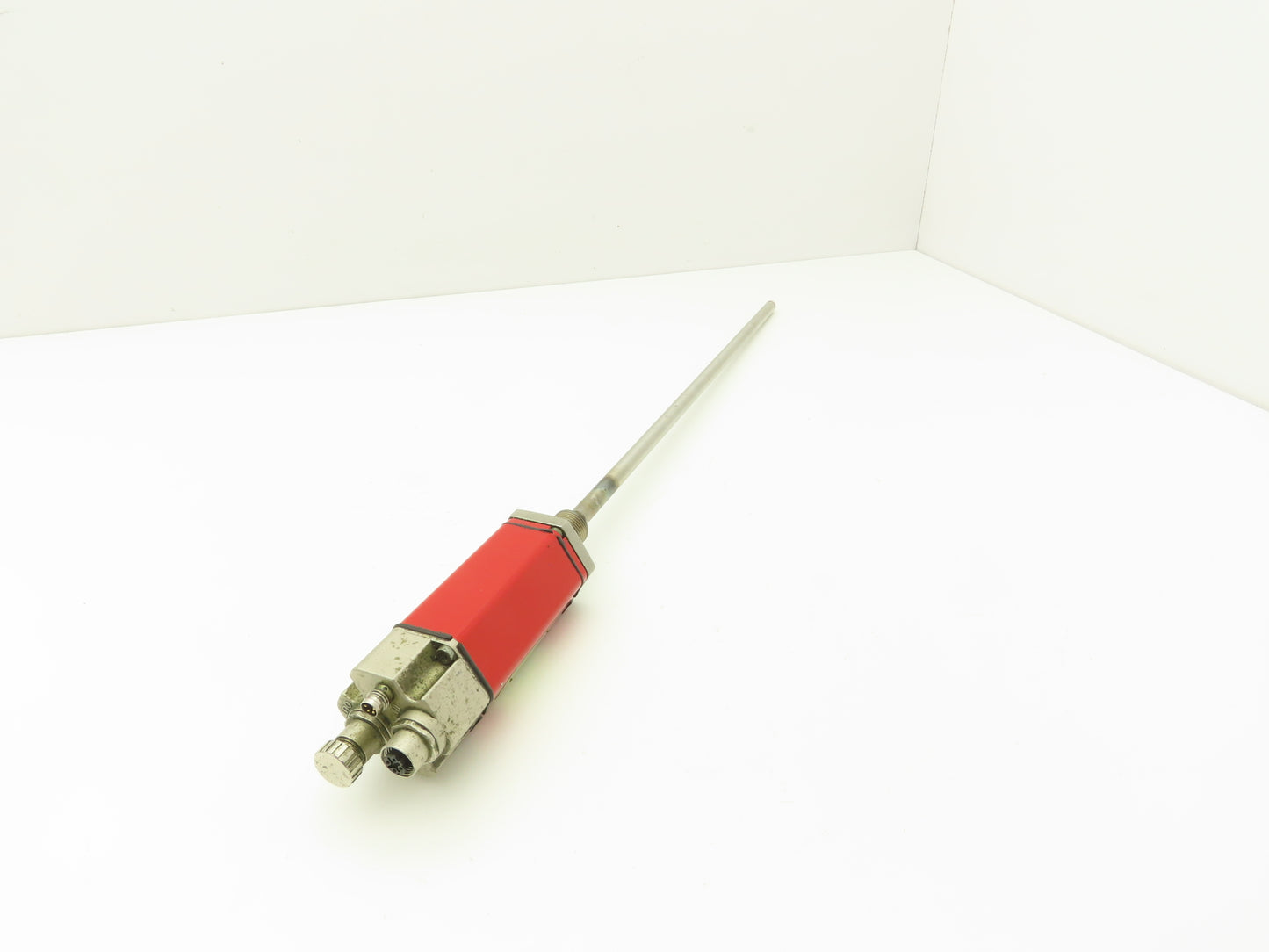 Temposonics RHT0120UD561N101 R-Series Linear Cylinder Position Sensor 12" Rod