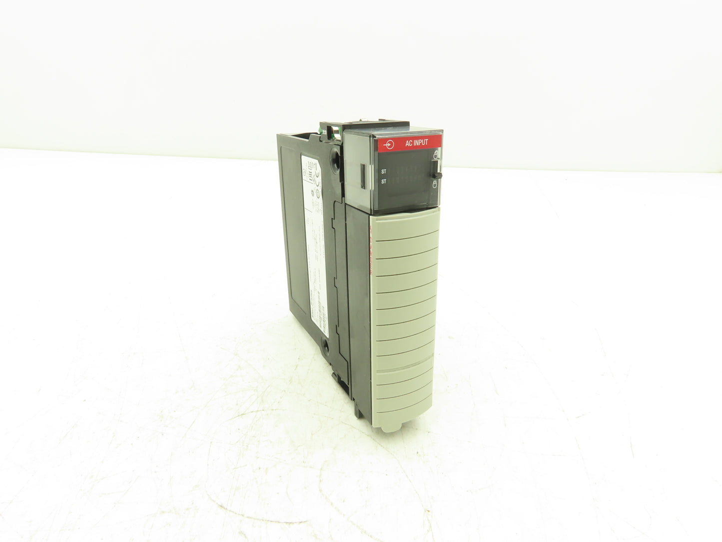 Allen Bradley 1756-IA16 A ControlLogix PLC AC Input Module 16PT 120VAC FW 3.004