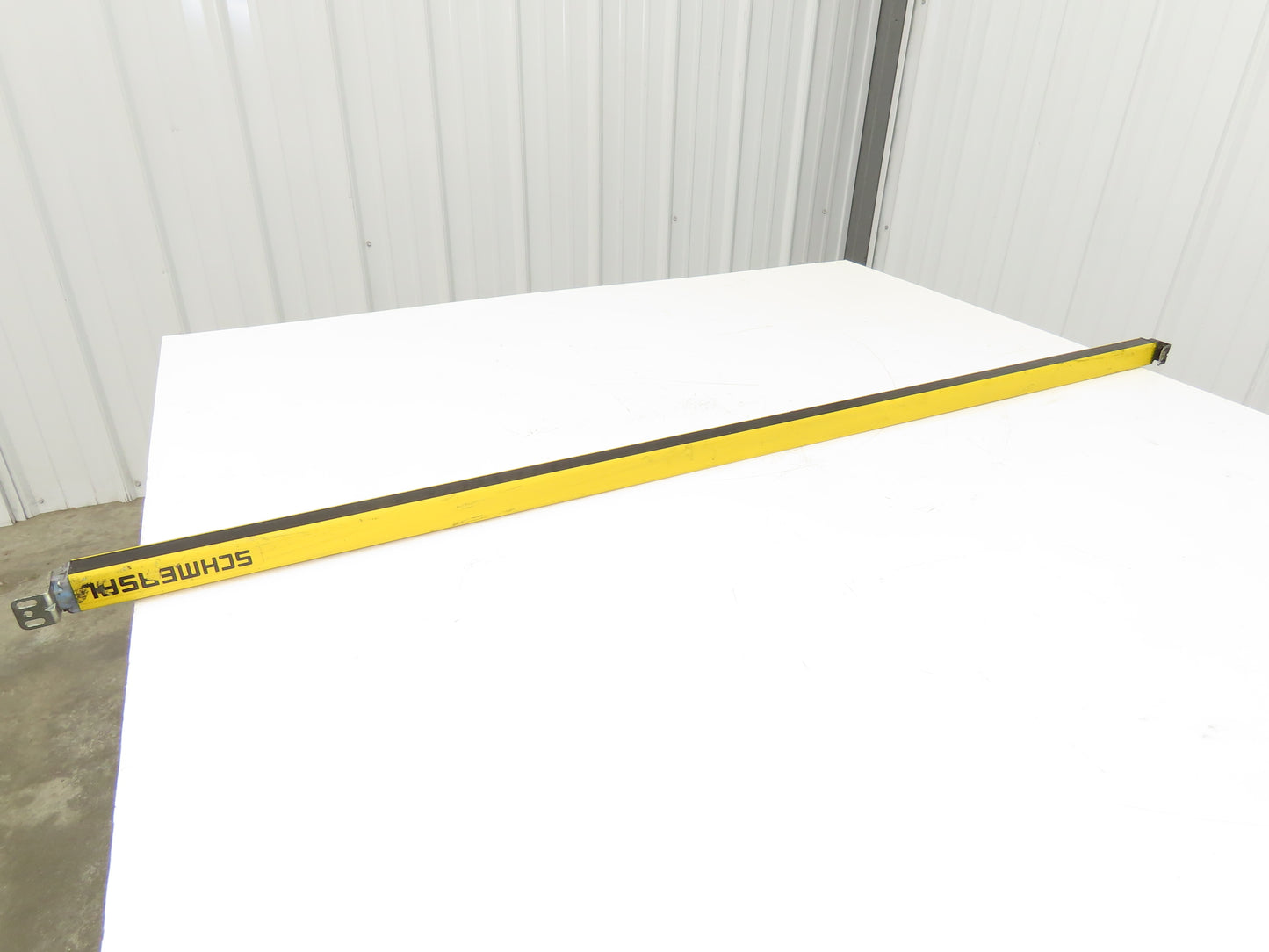 Schmersal SLC440COM-R-1290-14 Safety Light Curtain Receiver Only-Parts or Repair