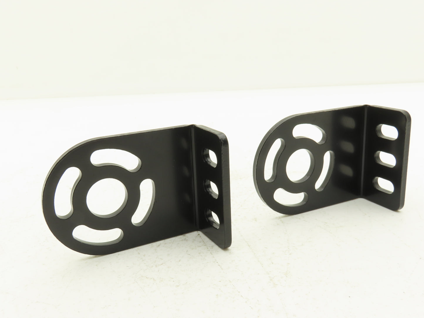 Keyence OP-76819 Light Curtain L Shaped Mounting Bracket  Lot of 4