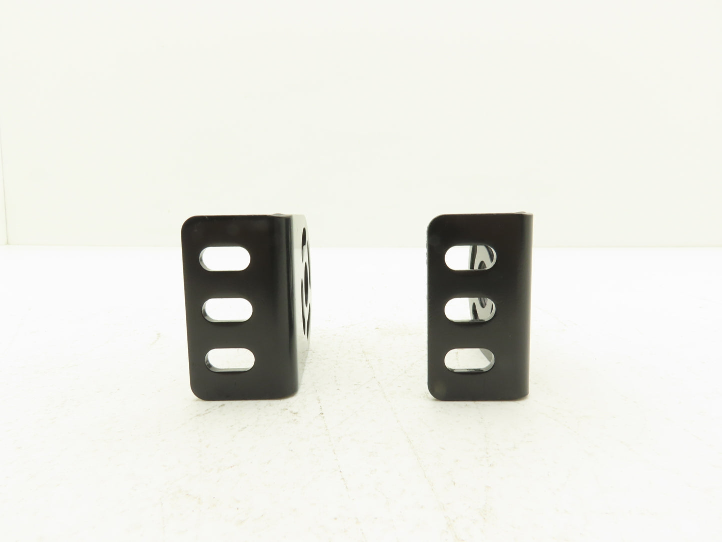 Keyence OP-76819 Light Curtain L Shaped Mounting Bracket  Lot of 4
