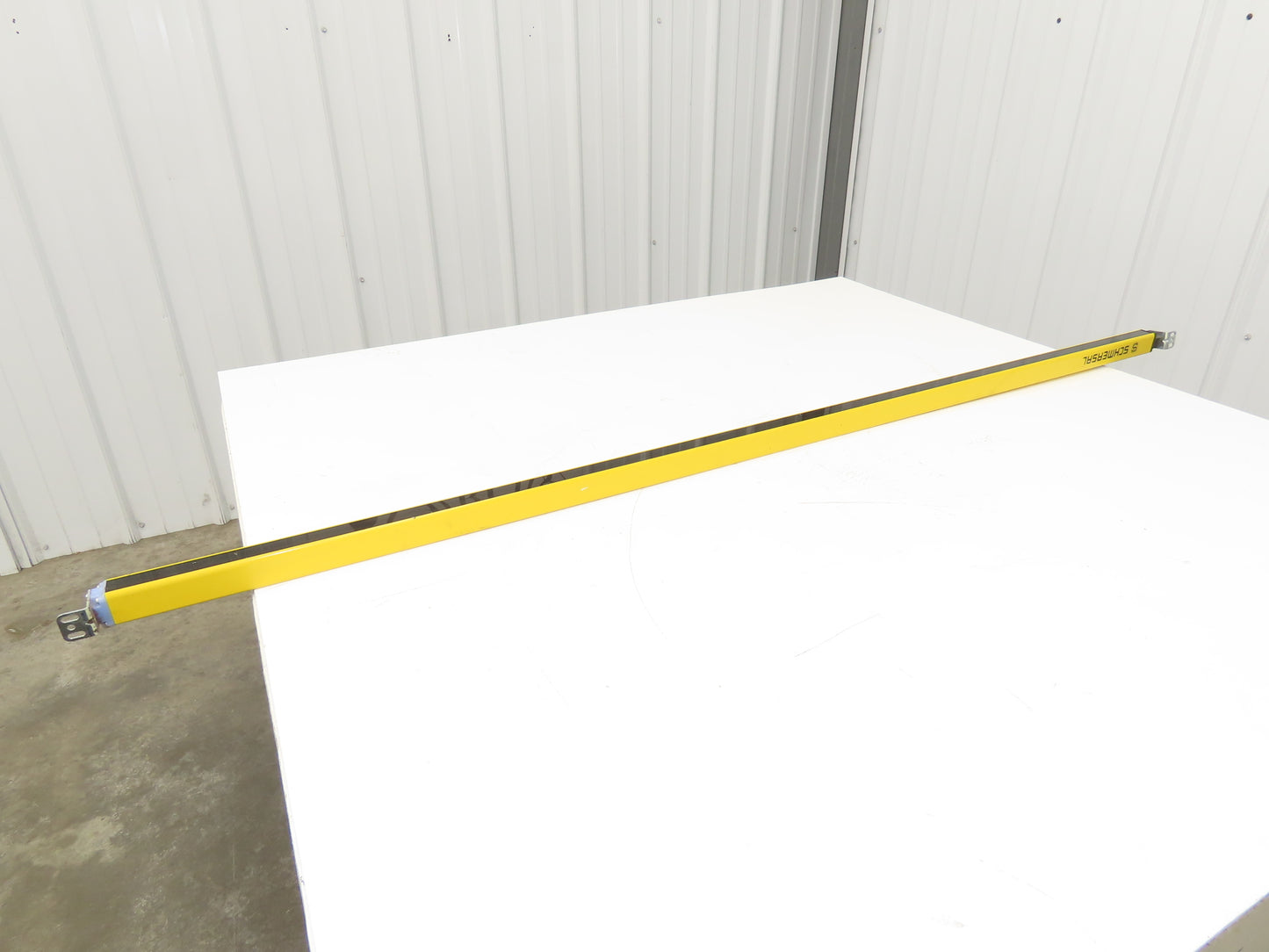 Schmersal SLC440COM-E-1450-14-1050 Safety Light Curtain Emitter -Needs Repair