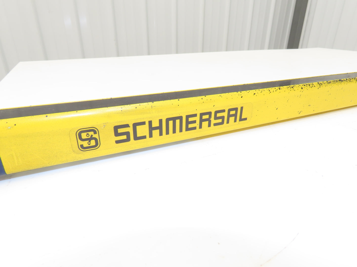 Schmersal SLC440COM-R-1450-30-1050 Safety Light Curtain Receiver -Needs Repair