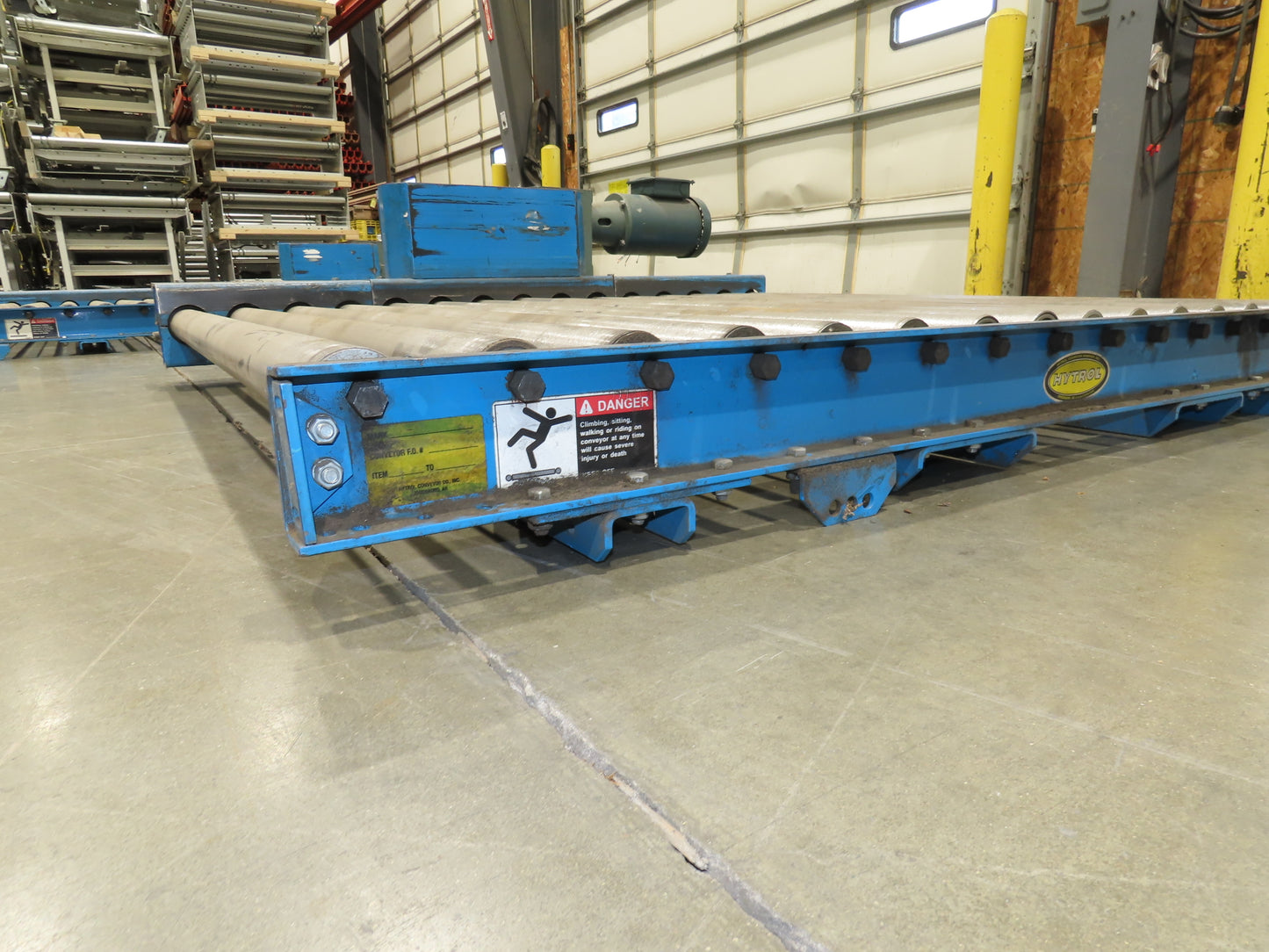 Hytrol 58"W x 5'L Pallet Conveyor 2.5"Roller 51.5"BF 3PH Chain Drive 20FPM
