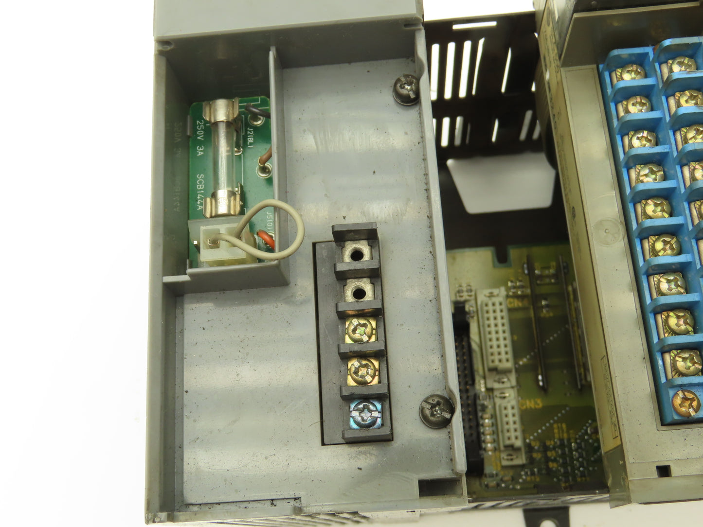 Allen Bradley 1746-A7 I/O 7 Slot Rack Chassis & Power Supply 1746-P1