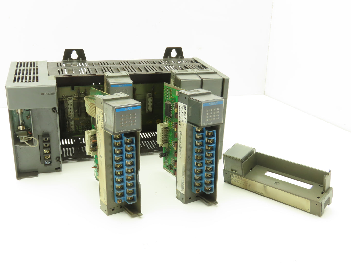 Allen Bradley 1746-A7 I/O 7 Slot Rack Chassis & Power Supply 1746-P1