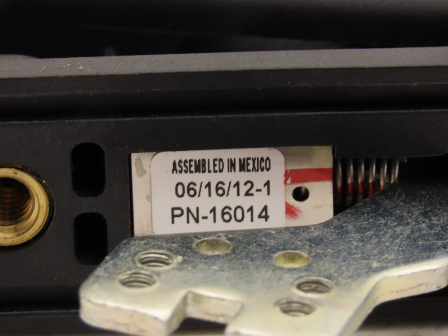 Allen Bradley PN-16014 J-Frame Circuit Breaker Disconnect Switch Handle Kit