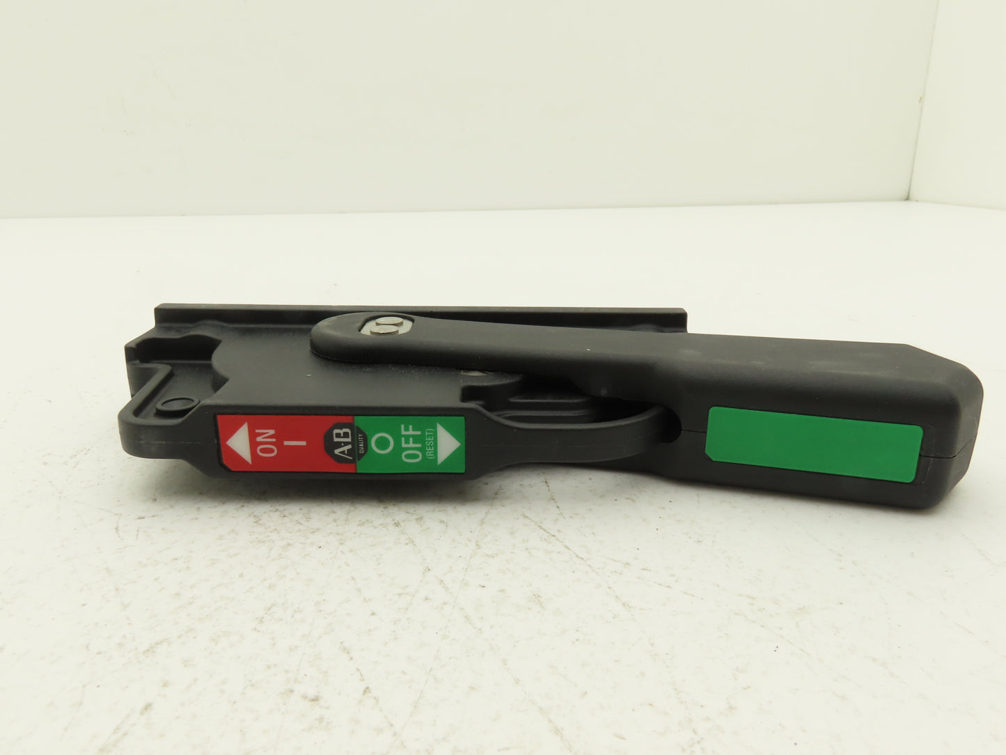 Allen Bradley PN-16014 J-Frame Circuit Breaker Disconnect Handle -Incomplete Kit